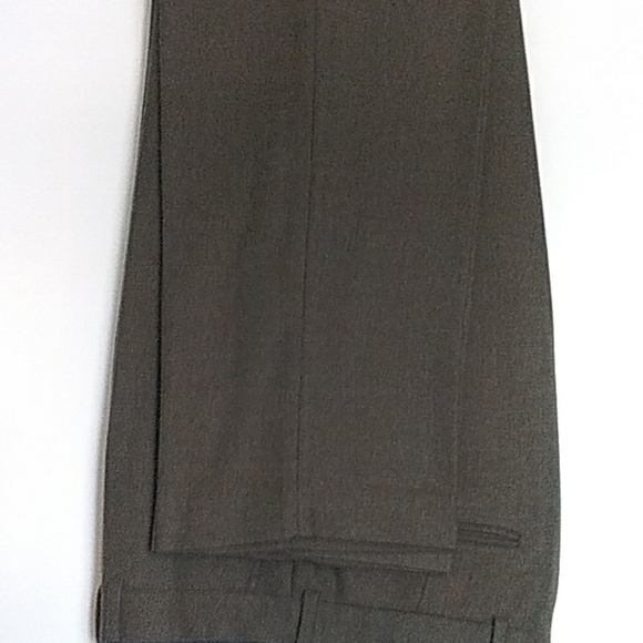 Burberry pant - Picture 2 of 4